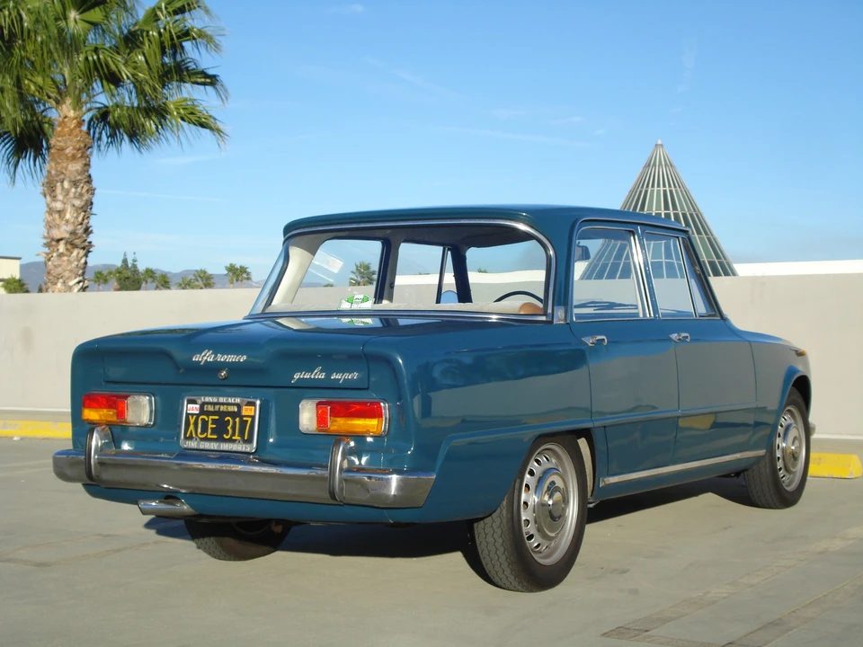 1967 Alfa Romeo 105/115 Series - Image 7 of 31
