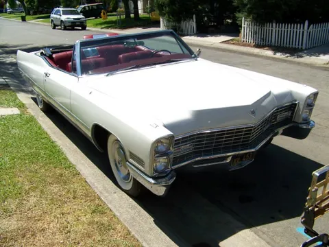 1967 Cadillac DeVille 3rd Gen - Image 2 of 31
