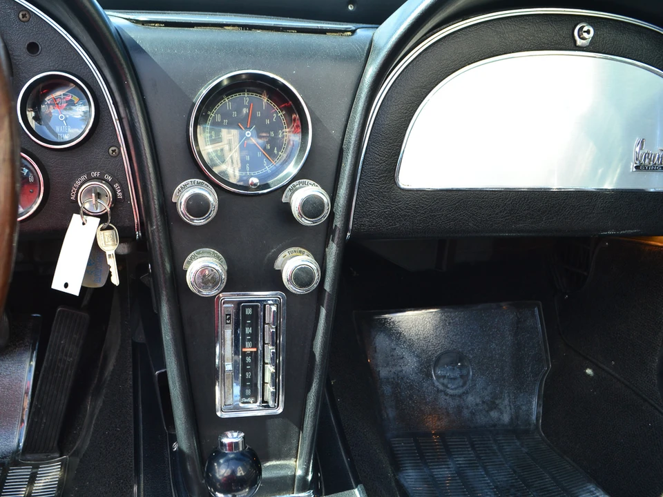 1967 Chevrolet Corvette C2 - Image 29 of 31