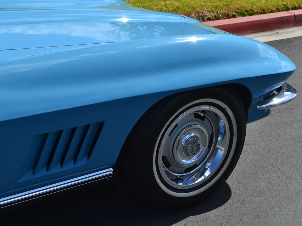 1967 Chevrolet Corvette C2 - Image 19 of 31