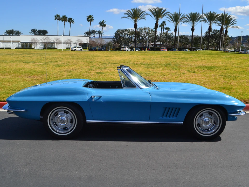 1967 Chevrolet Corvette C2 - Image 11 of 31