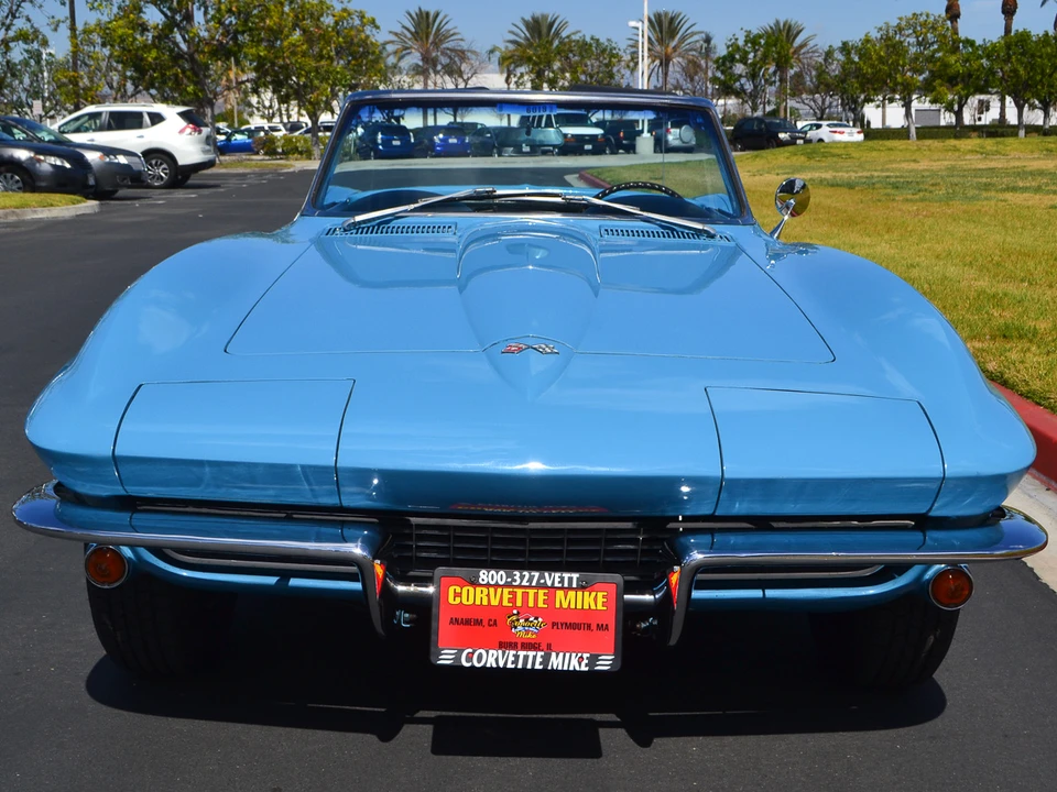 1967 Chevrolet Corvette C2 - Image 15 of 31