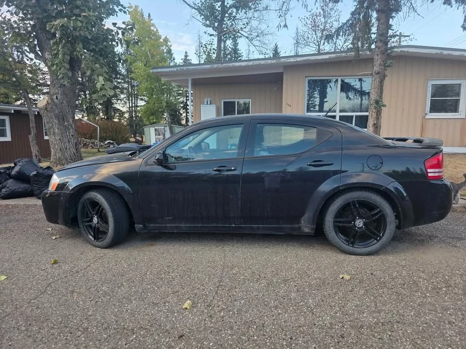 2010 Dodge Avenger Sedan - Image 5 of 9