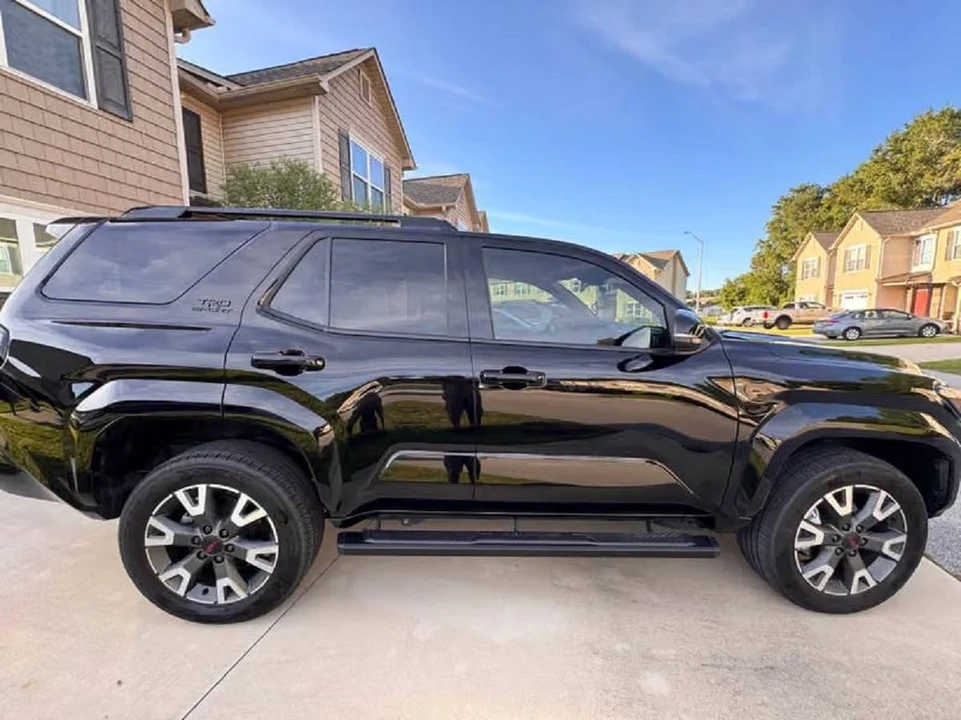 2025 Toyota 4Runner 6th Gen - Image 3 of 5