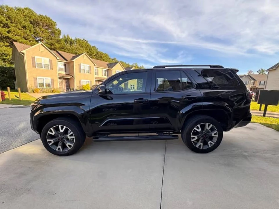 2025 Toyota 4Runner 6th Gen - Image 5 of 5