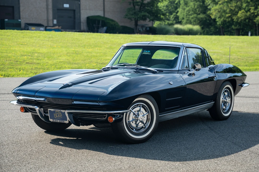 1963 Chevrolet Corvette C2 - Image 3 of 31