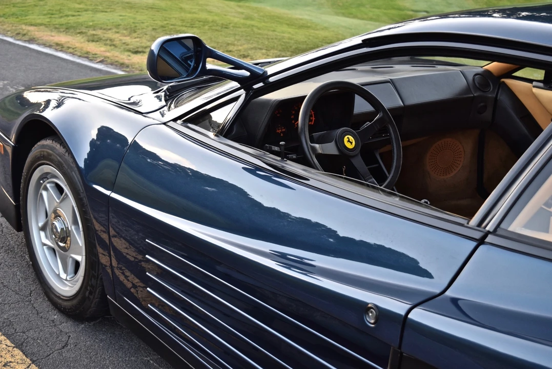 1986 Ferrari Testarossa - Image 9 of 31
