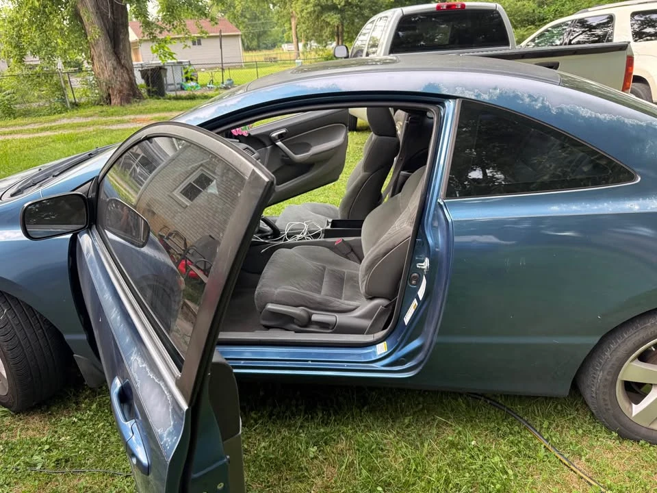 2008 Honda Civic 8th Gen - Image 4 of 6