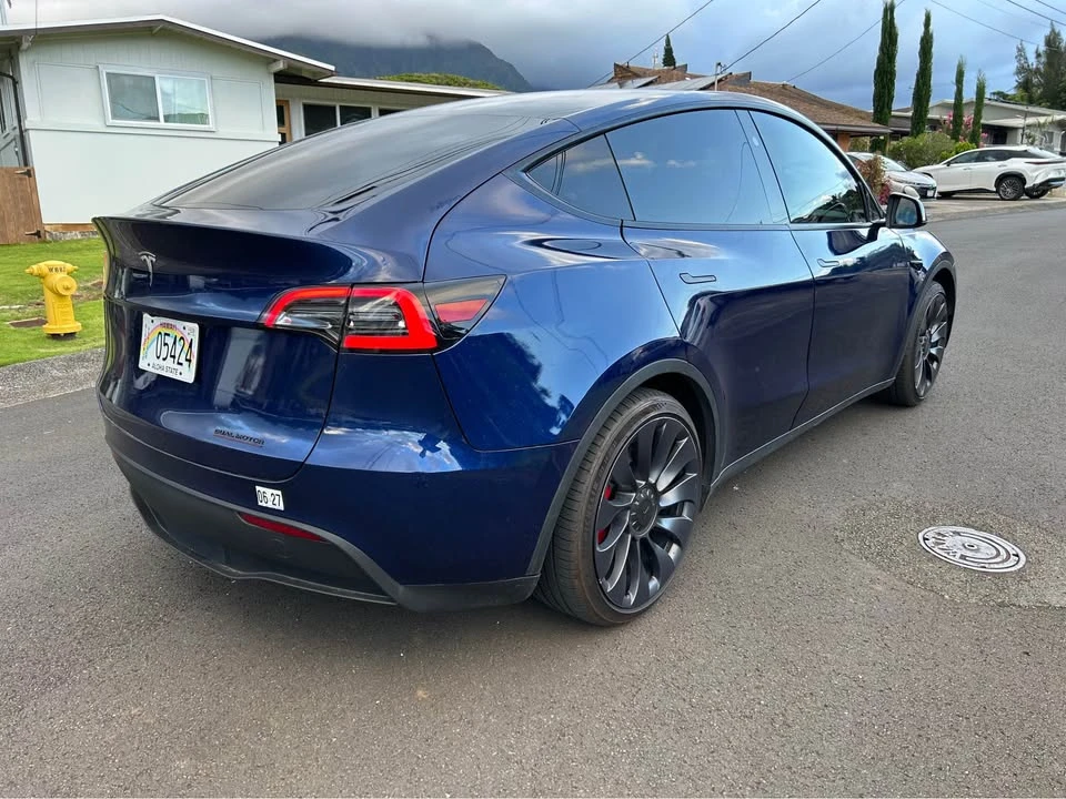 2024 Tesla Model Y Performance - Image 4 of 8