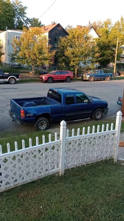 Chevrolet Pickup - Image 2 of 7