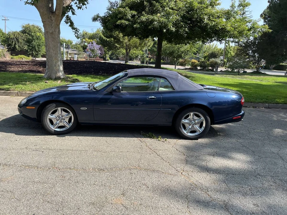 1998 Jaguar X100 XK8 - Image 4 of 10