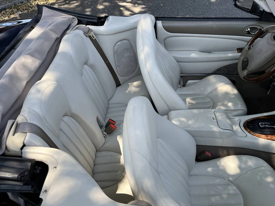 1998 Jaguar X100 XK8 - Image 8 of 10