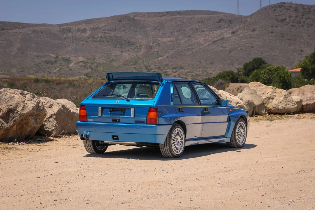 1994 Lancia Delta 1st Gen - Image 11 of 31