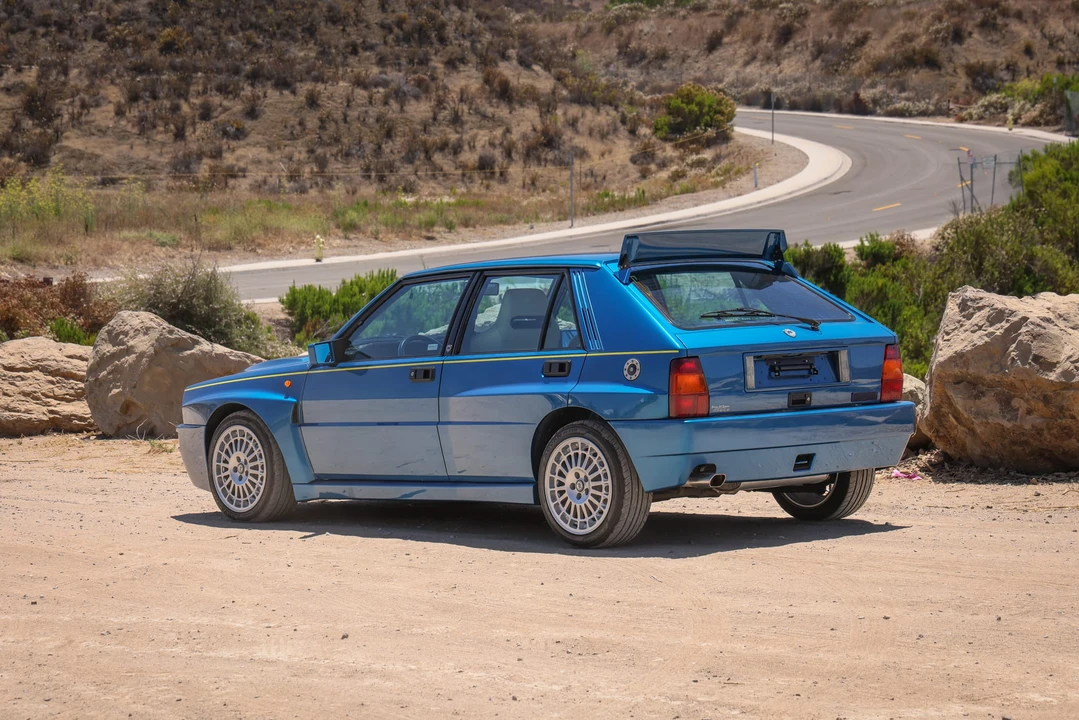 1994 Lancia Delta 1st Gen - Image 14 of 31