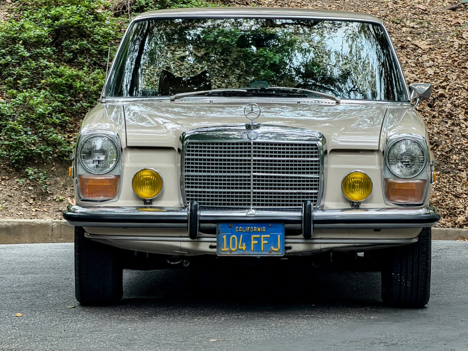 1972 Mercedes-Benz W114 & W115 - Image 12 of 31