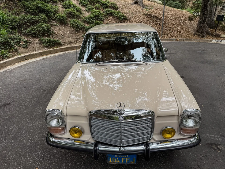 1972 Mercedes-Benz W114 & W115 - Image 13 of 31