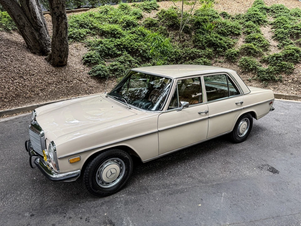 1972 Mercedes-Benz W114 & W115 - Image 20 of 31