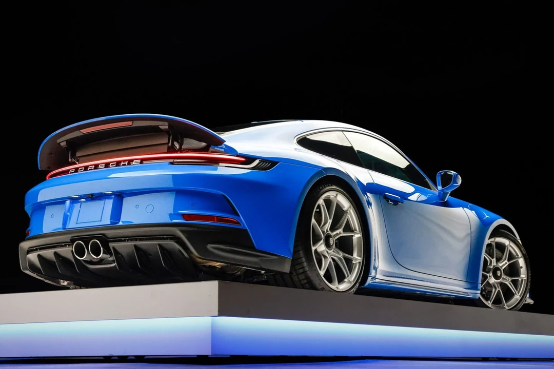 2022 Porsche 992 GT3 - Image 2 of 7