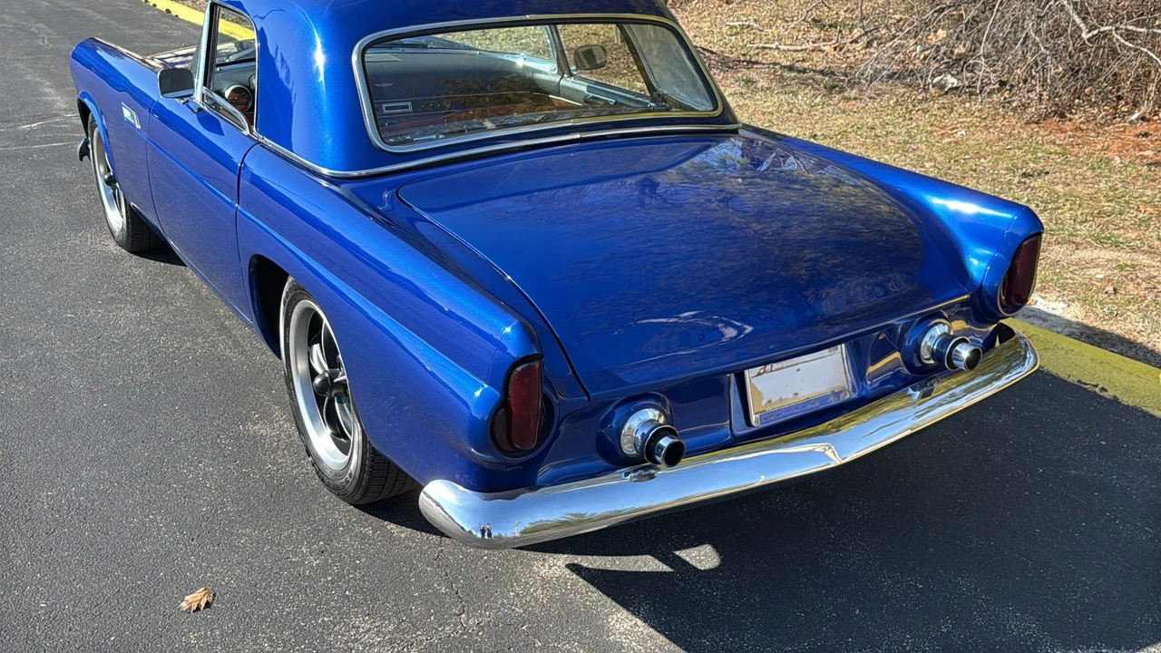 1955 Ford Thunderbird 1st Gen - Image 18 of 31