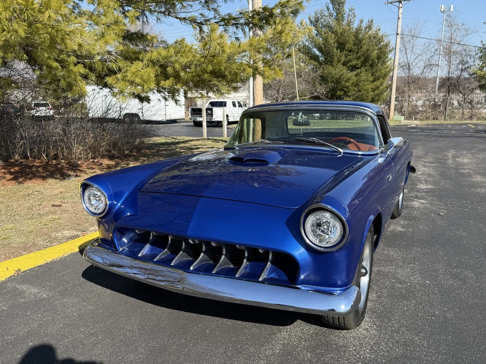 1955 Ford Thunderbird 1st Gen - Image 2 of 31