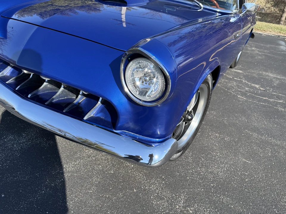 1955 Ford Thunderbird 1st Gen - Image 21 of 31