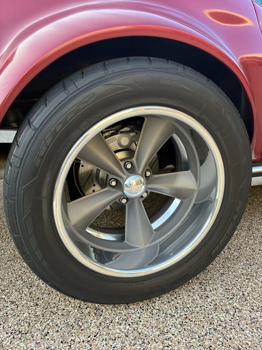 1965 Chevrolet Corvette C2 - Image 23 of 31