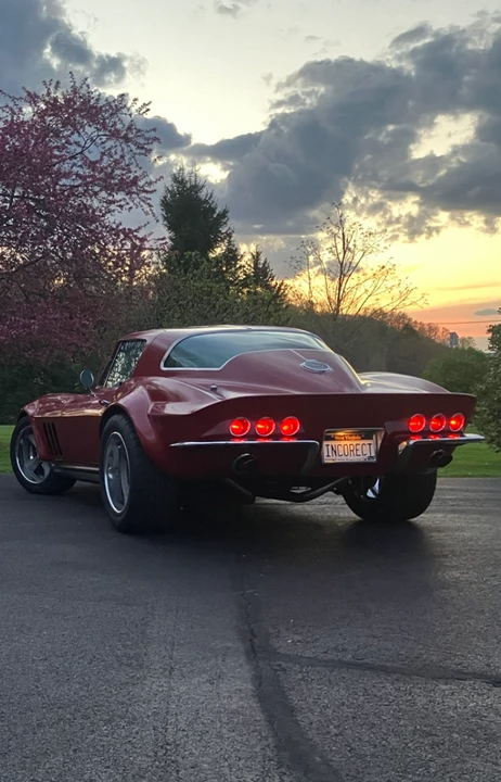 1965 Chevrolet Corvette C2 - Image 10 of 31