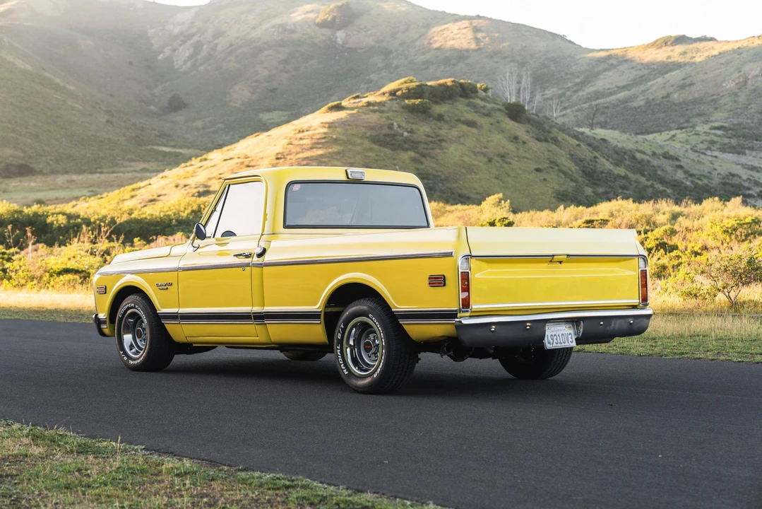 1969 GMC C/K 2nd Gen - Image 11 of 31