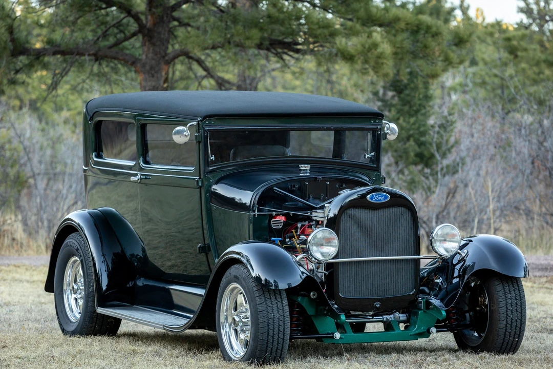 Ford Hot Rod - Image 11 of 31