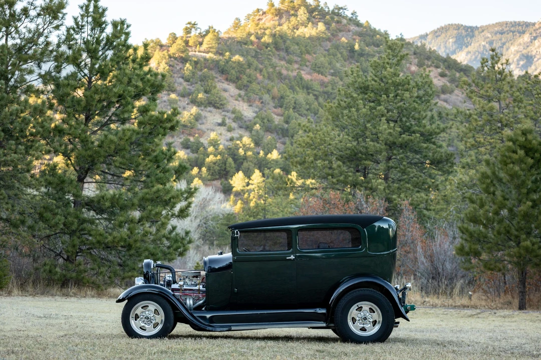 Ford Hot Rod - Image 27 of 31
