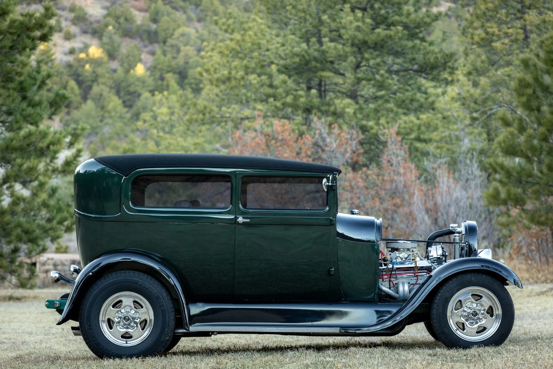 Ford Hot Rod - Image 17 of 31