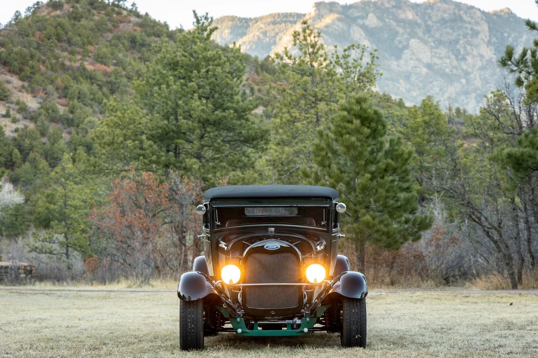 Ford Hot Rod - Image 6 of 31