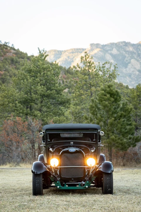 Ford Hot Rod - Image 9 of 31