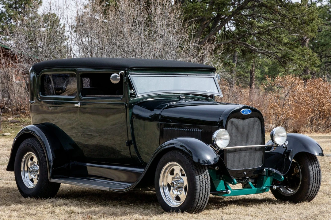 Ford Hot Rod - Image 13 of 31