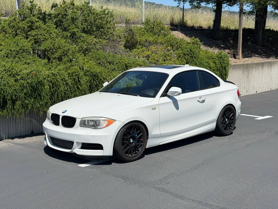 2012 BMW E82 135i & 135is - Image 6 of 12