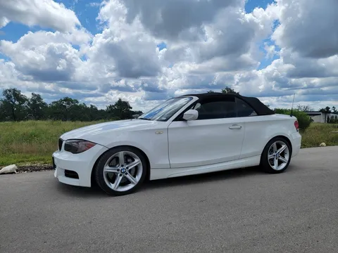 2011 BMW 135i Convertible