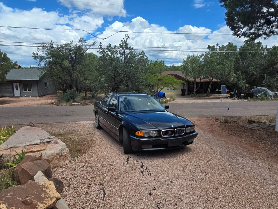 2001 BMW E38 7 Series - Image 8 of 8