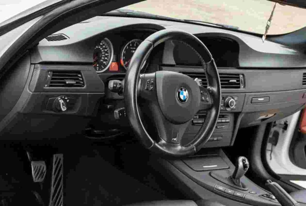 2013 BMW E92 M3 Coupe - Image 3 of 3