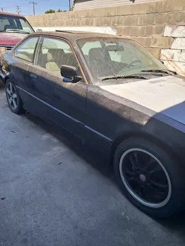 1993 BMW 318is