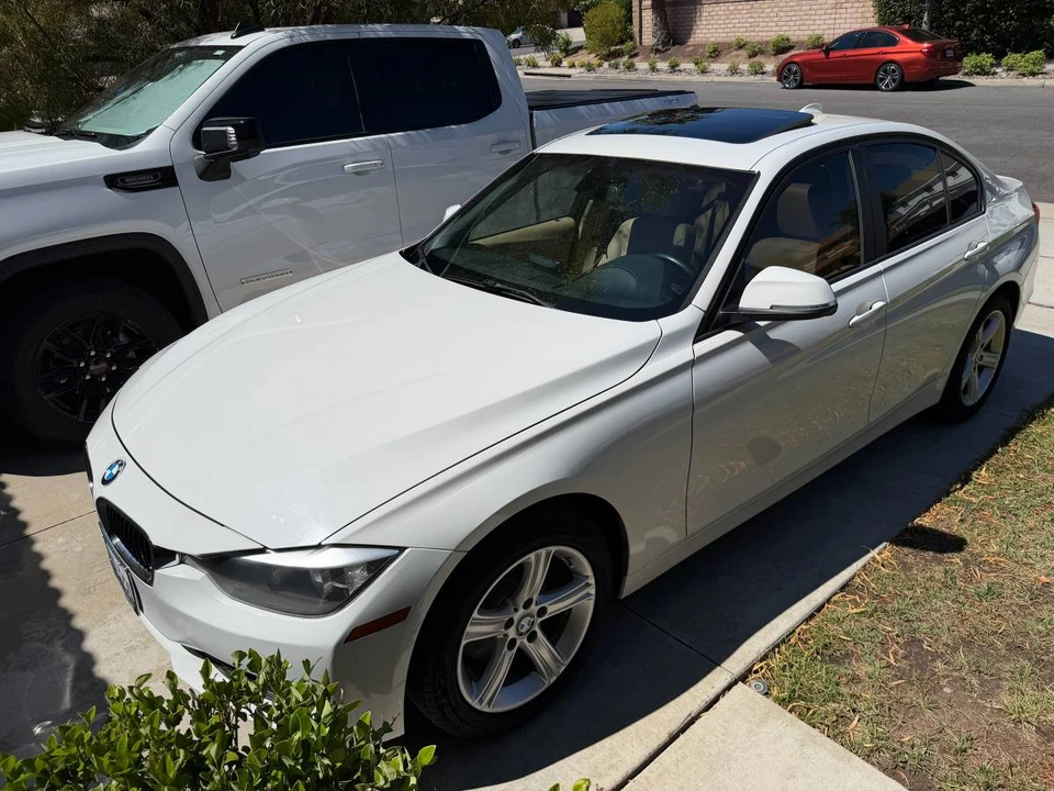 2013 BMW 3 Series - Image 4 of 13