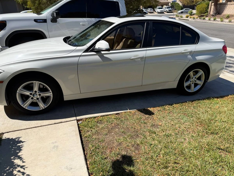 2013 BMW 3 Series - Image 5 of 13