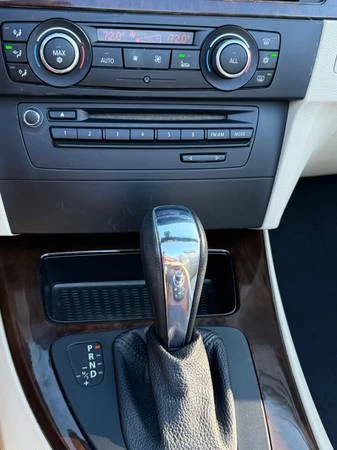 2011 BMW E93 3 Series Convertible - Image 14 of 14