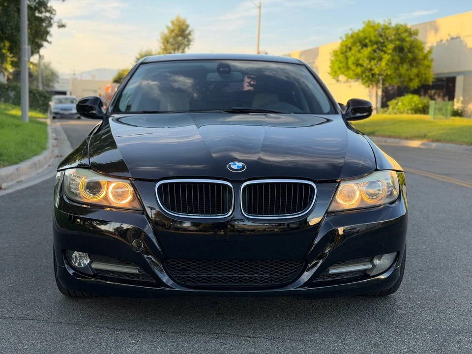 2010 BMW E90 3 Series Sedan - Image 2 of 21