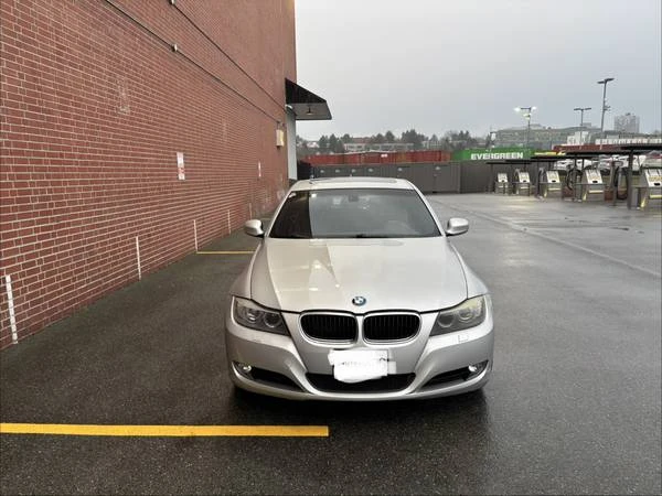 2009 BMW E90 3 Series Sedan - Image 2 of 10