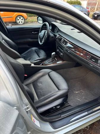 2009 BMW E90 3 Series Sedan - Image 6 of 10