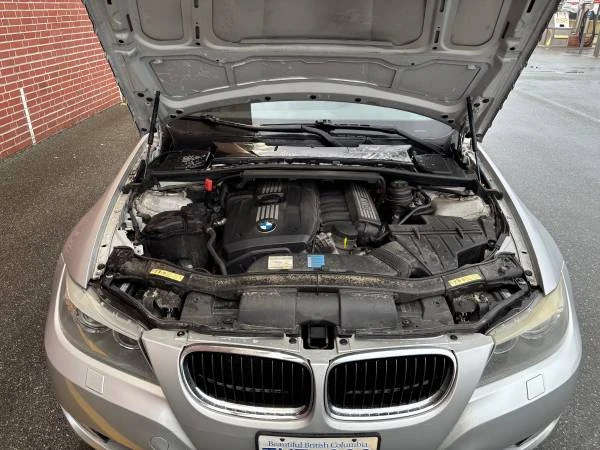 2009 BMW E90 3 Series Sedan - Image 5 of 10
