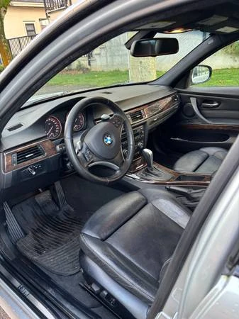 2009 BMW E90 3 Series Sedan - Image 7 of 10