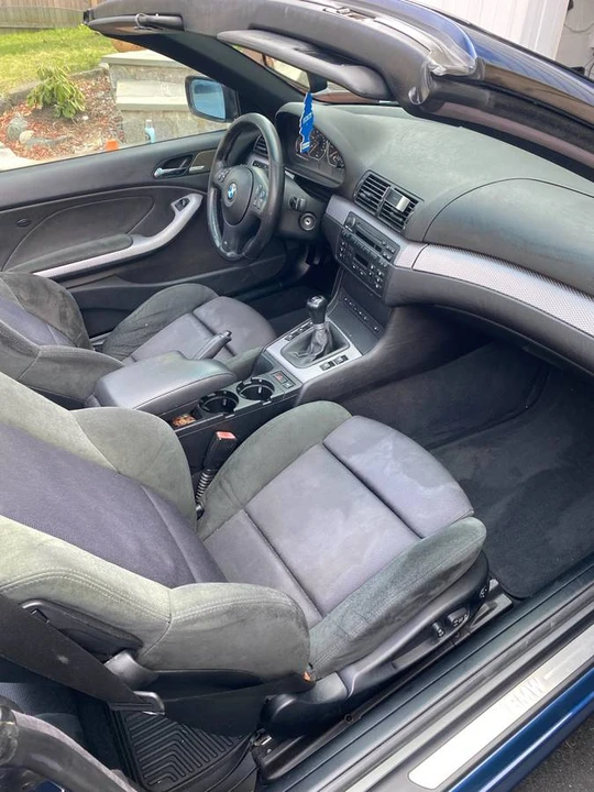 2005 BMW E46 330i & 330Ci - Image 9 of 10