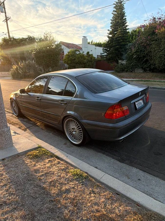 2004 BMW E46 330i & 330Ci - Image 5 of 11