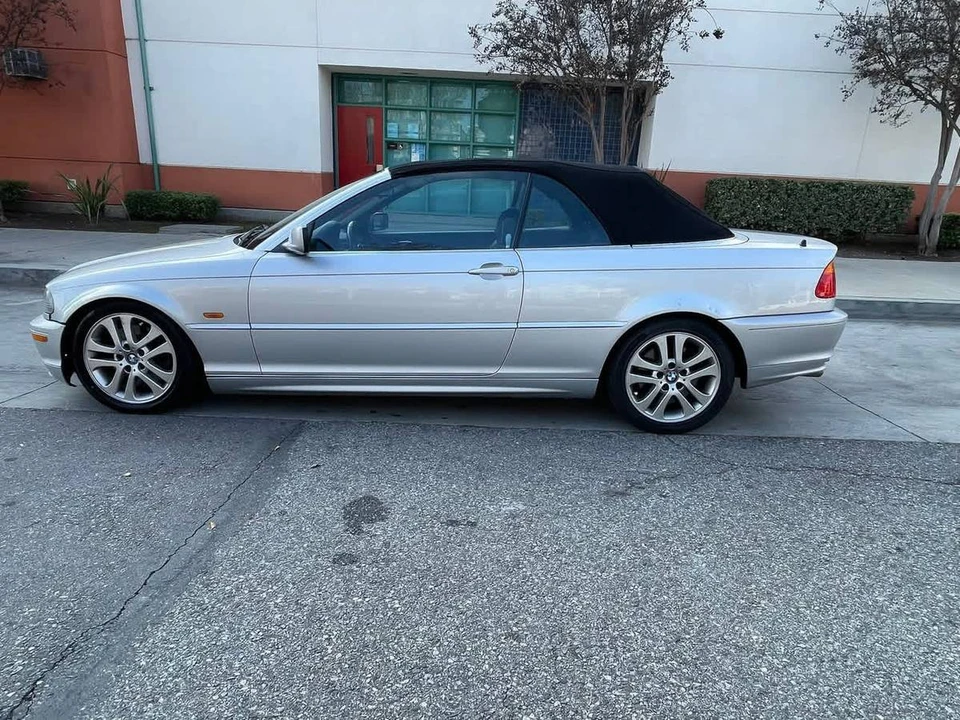 2001 BMW E46 330i & 330Ci - Image 9 of 24